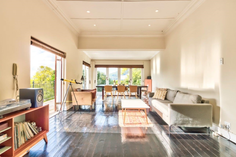 4 Bedroom Property for Sale in Tamboerskloof Western Cape